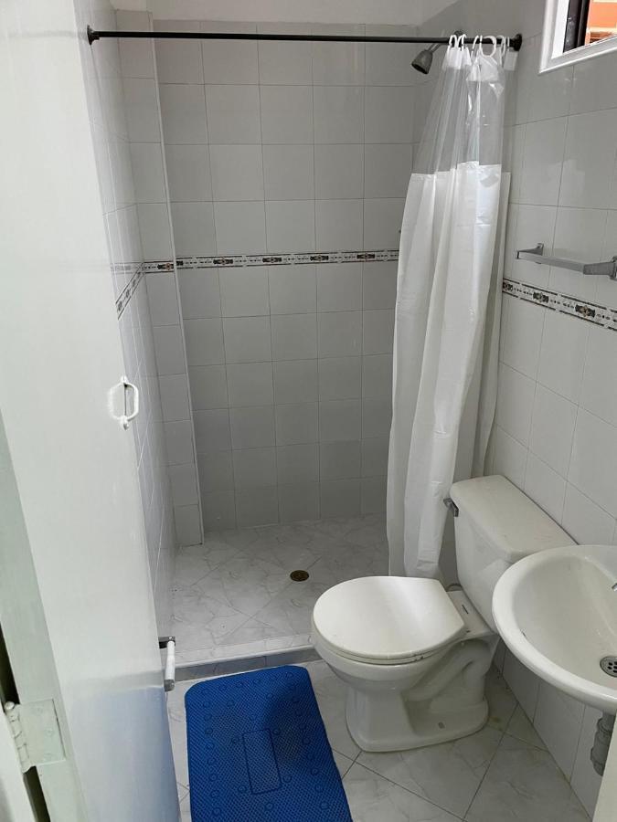 Casa Al Frente Del Pueblito Paisa Appartement Medellín Buitenkant foto